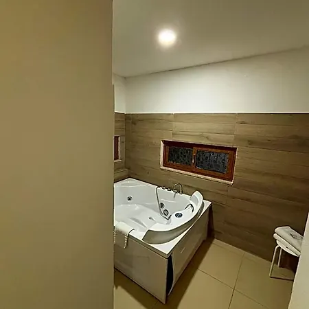 Relax In 4* Napels